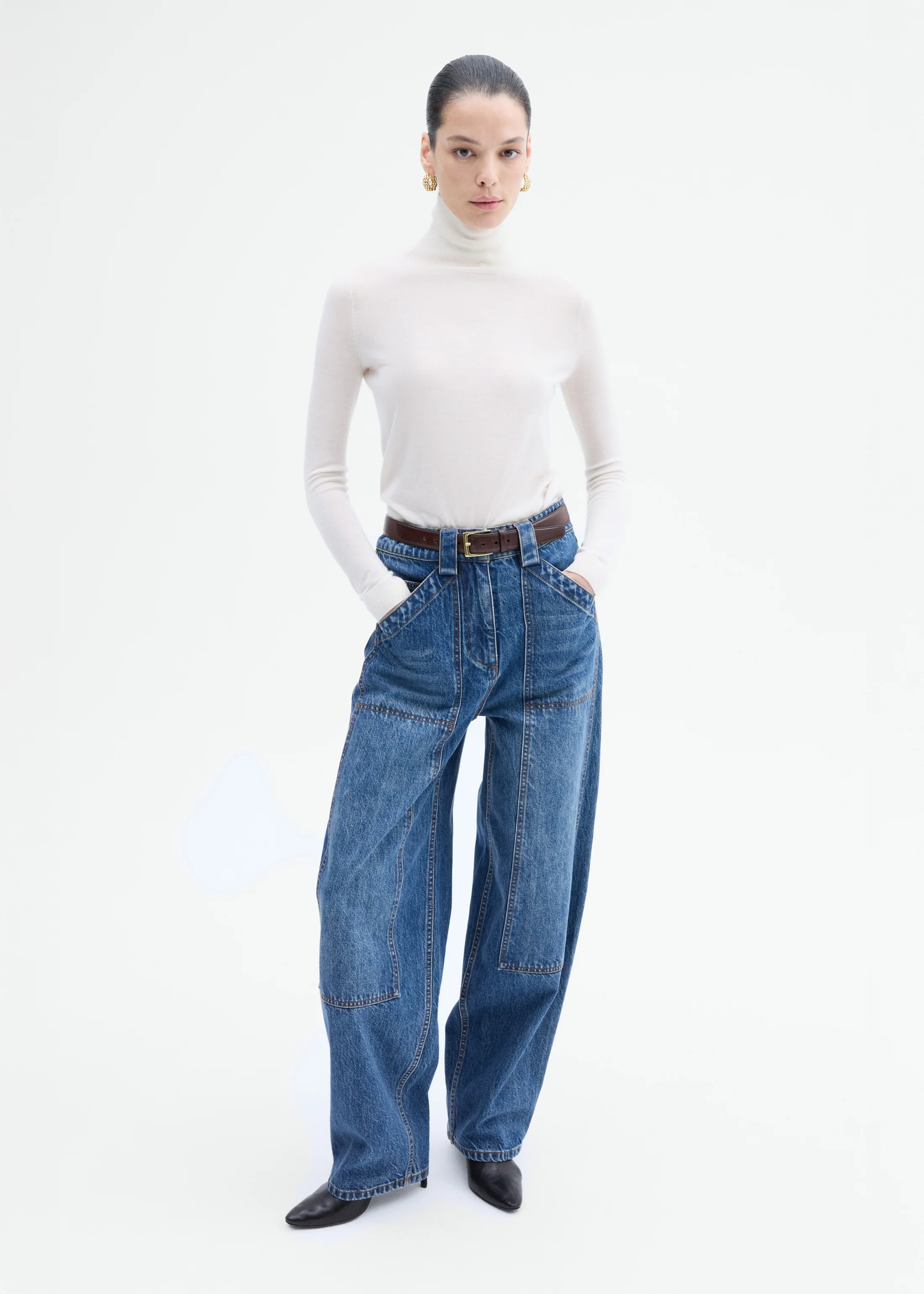 Slim Turtleneck in Fine Cashmere - Ivory - Image 4